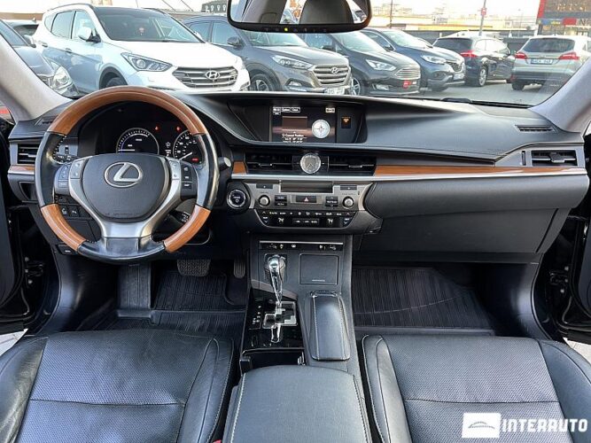 lexus ES 300h 2015