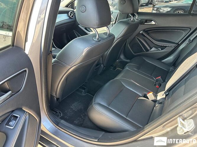 Mercedes GLA 220 45 interauto-car