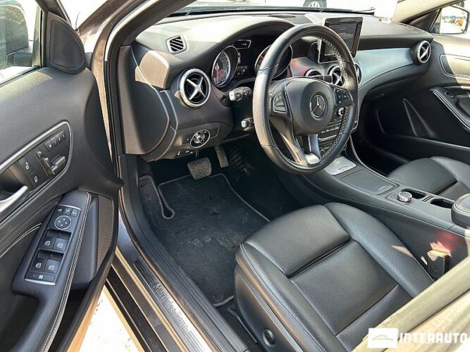 Mercedes GLA 220 34 interauto-car