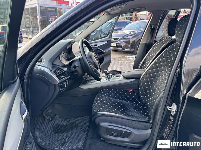 BMW X5 2.5D 37 interauto-car