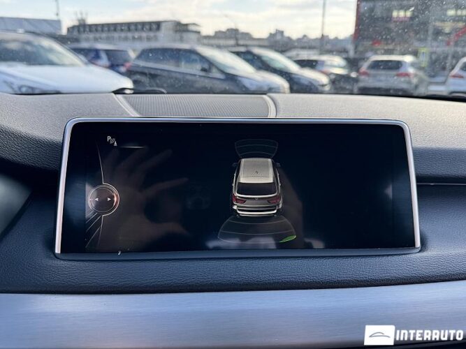 BMW X5 2.5D 42 interauto-car