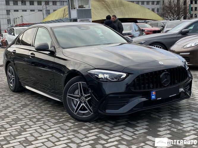 Mercedes C 300e 38 interauto-car