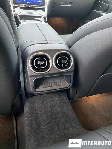 Mercedes C 300e 57 interauto-car