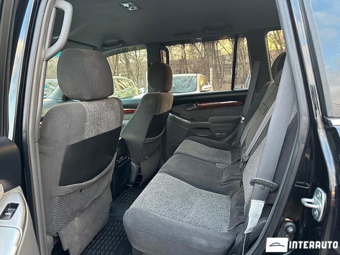 Toyota Land Cruiser Prado 41 interauto-car