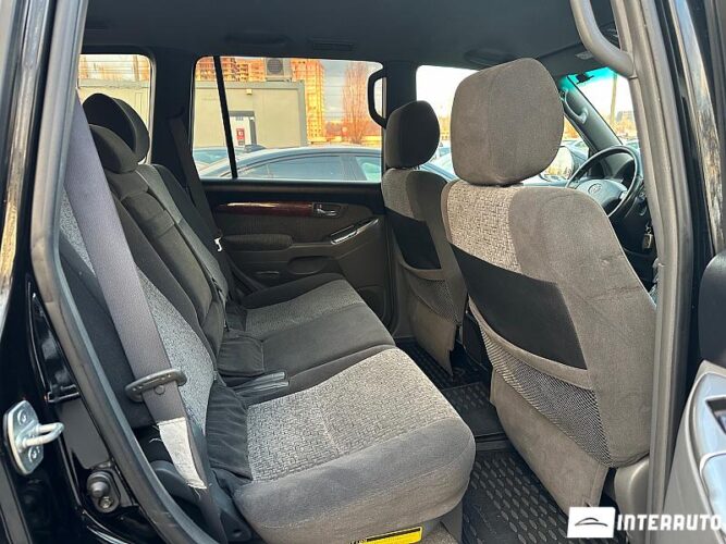 Toyota Land Cruiser Prado 39 interauto-car