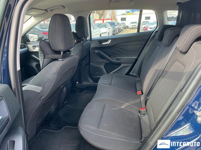 Ford Focus 45 interauto-car