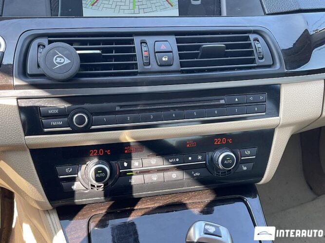 BMW 528 33 interauto-car