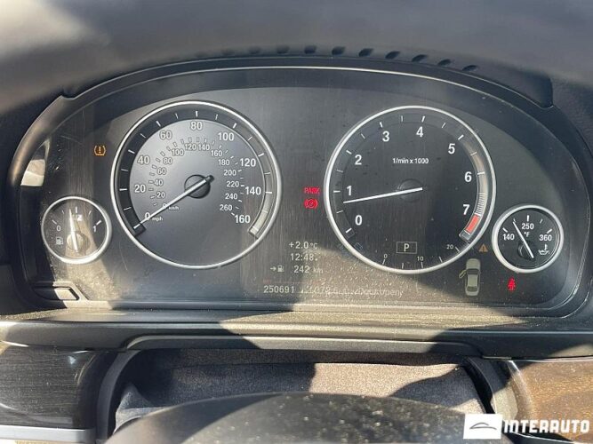 BMW 528 31 interauto-car