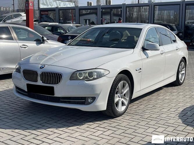 BMW 528 25 interauto-car