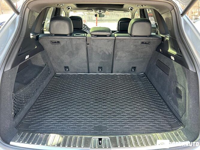 Porsche Cayenne 54 interauto-car