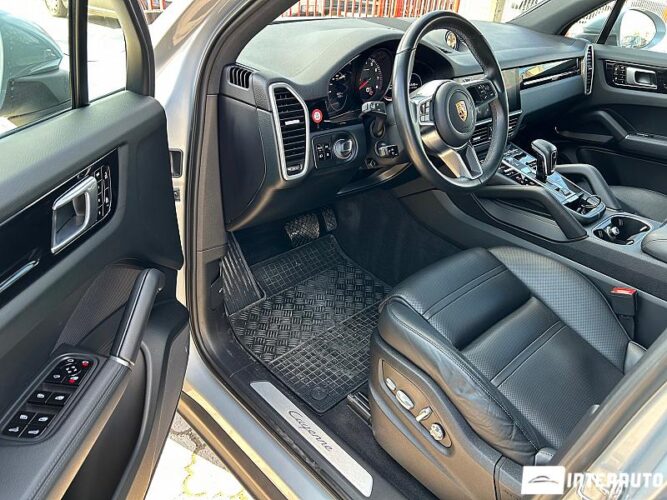 Porsche Cayenne 39 interauto-car