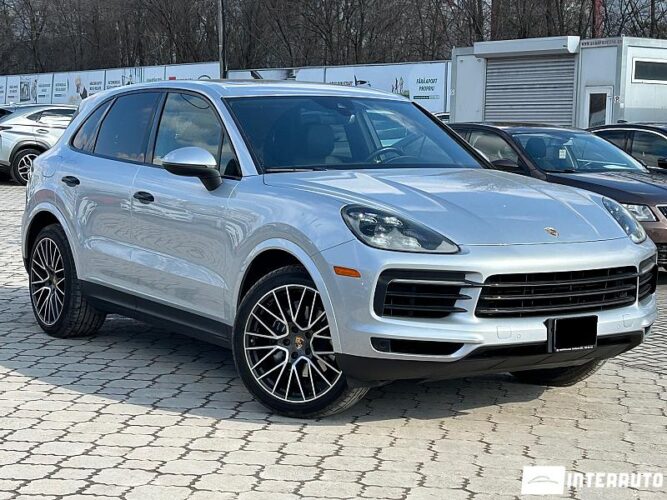 Porsche Cayenne 37 interauto-car