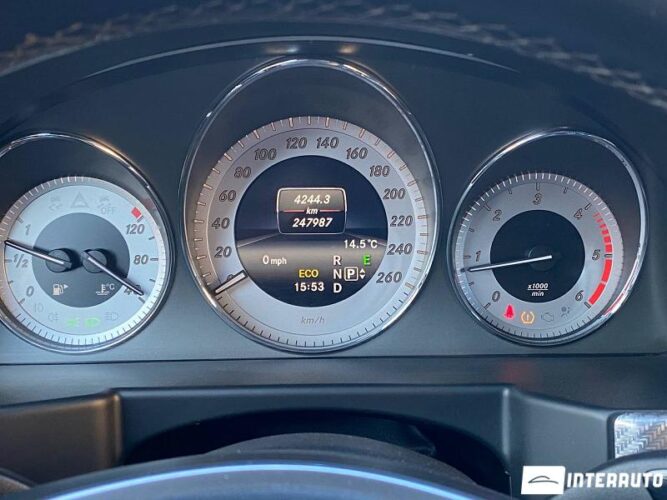 Mercedes GLK 220 44 interauto-car