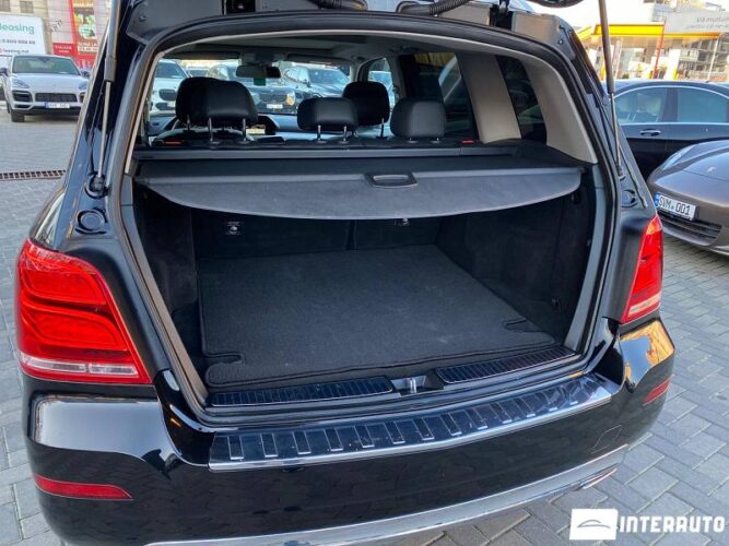 Mercedes GLK 220 54 interauto-car