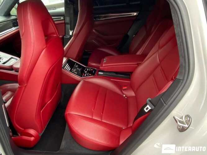 Porsche Panamera 4S 49 interauto-car