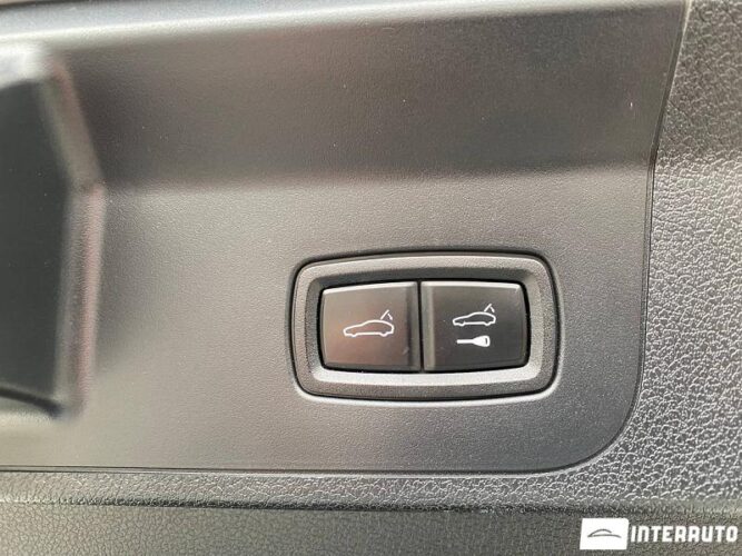 Porsche Panamera 4S 51 interauto-car