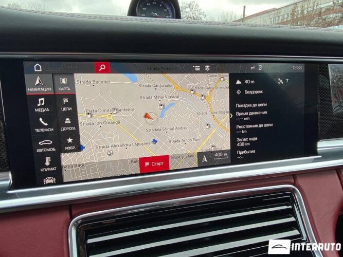 Porsche Panamera 4S 42 interauto-car