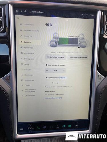 Tesla Model S 36 interauto-car
