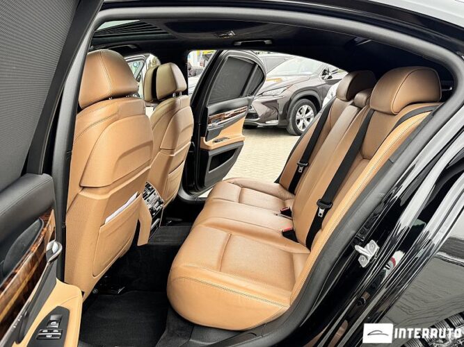 BMW 740 51 interauto-car