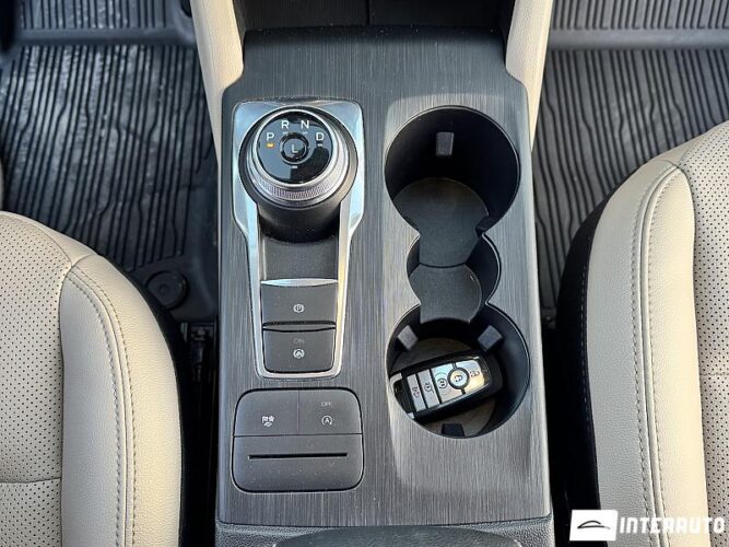 Ford Escape 47 interauto-car