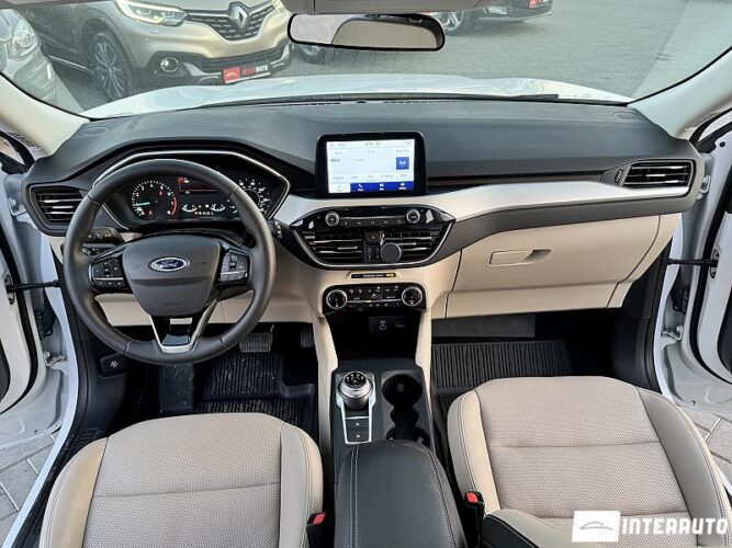 Ford Escape 41 interauto-car