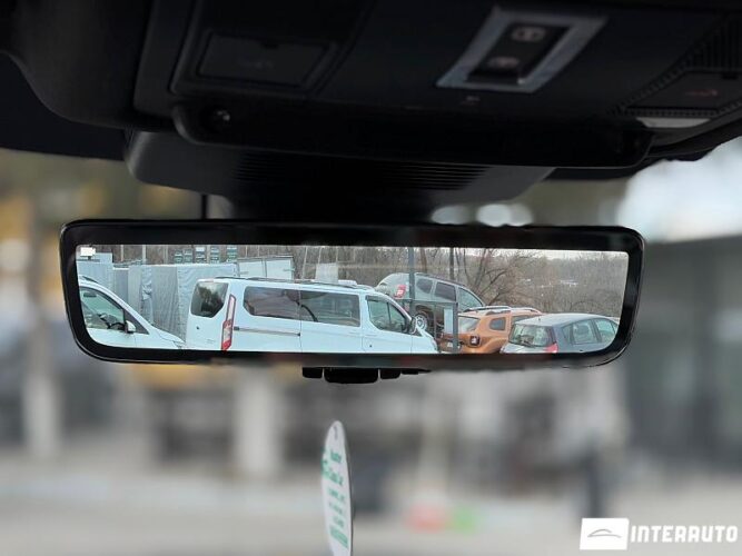 Land Rover Discovery Sport 57 interauto-car