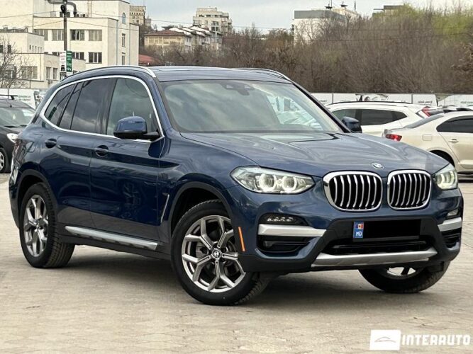 BMW X3 3.0i 36 interauto-car