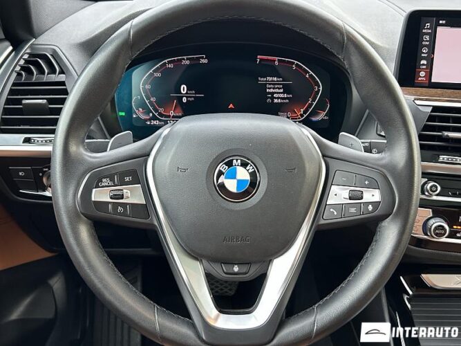 BMW X3 3.0i 43 interauto-car