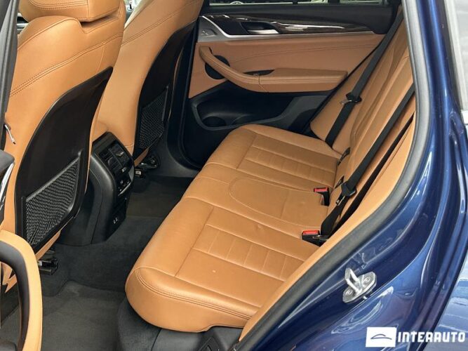 BMW X3 3.0i 49 interauto-car