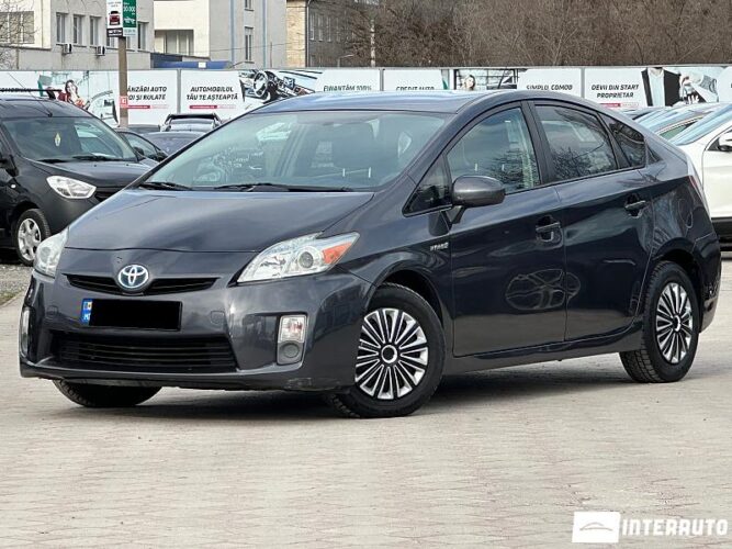 Toyota Prius 29 interauto-car