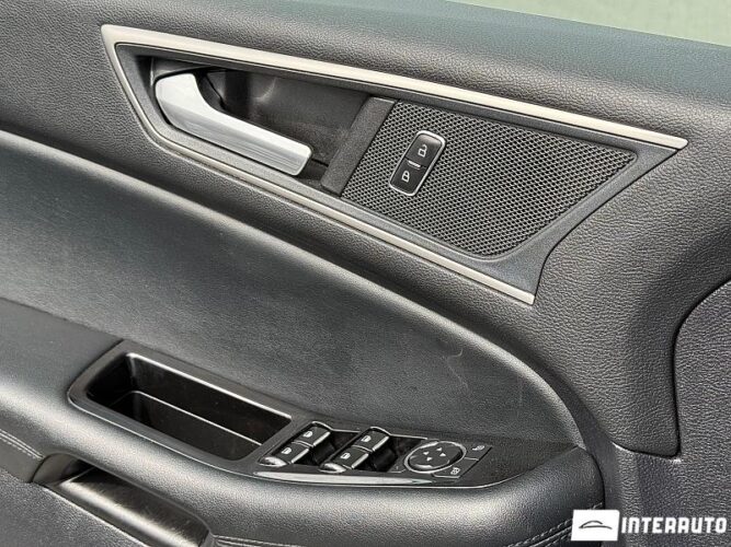 Ford Edge 54 interauto-car