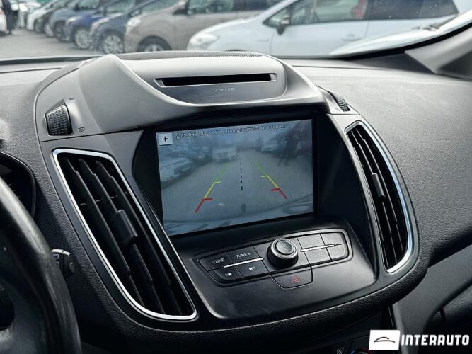 Ford Grand C-MAX 39 interauto-car