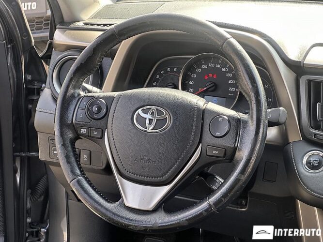 Toyota Rav-4 40 interauto-car