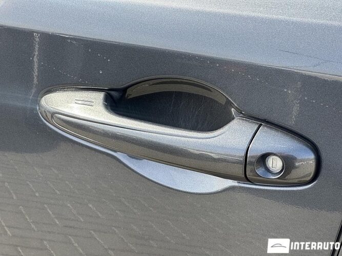 Toyota Rav-4 51 interauto-car