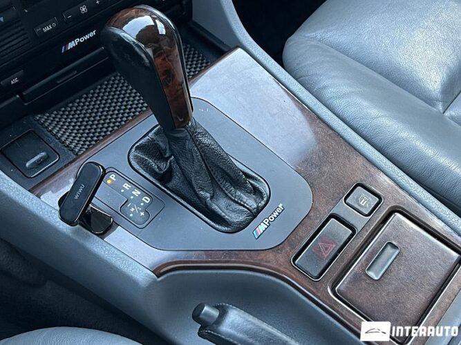 BMW 525 41 interauto-car