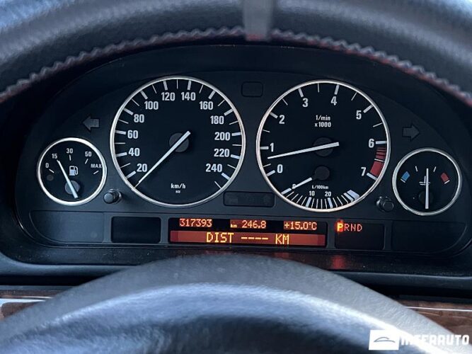 BMW 525 39 interauto-car