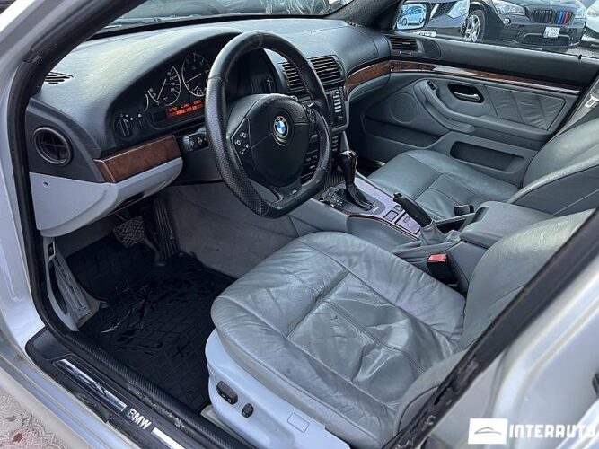 BMW 525 33 interauto-car