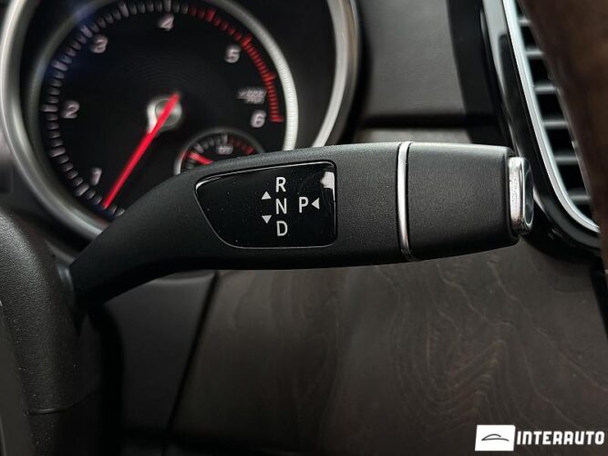 Mercedes GLS 350d 61 interauto-car