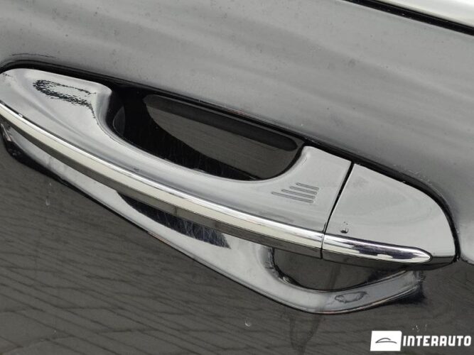 Ford Fusion 46 interauto-car