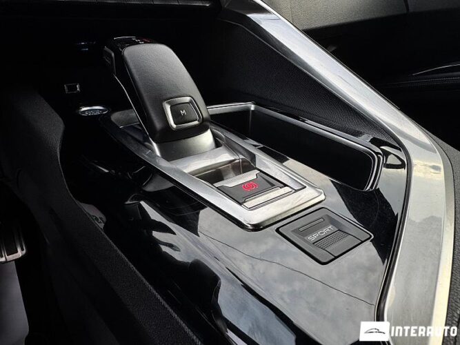 peugeot 5008 2019