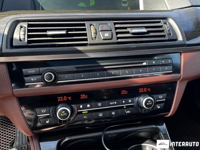 BMW 530 41 interauto-car