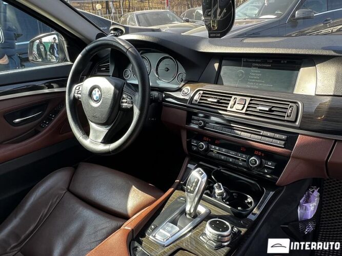 BMW 530 37 interauto-car