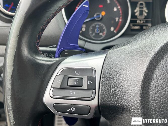volkswagen Golf GTI 2013