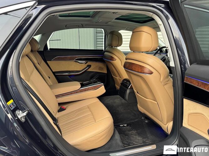 Audi A8 59 interauto-car