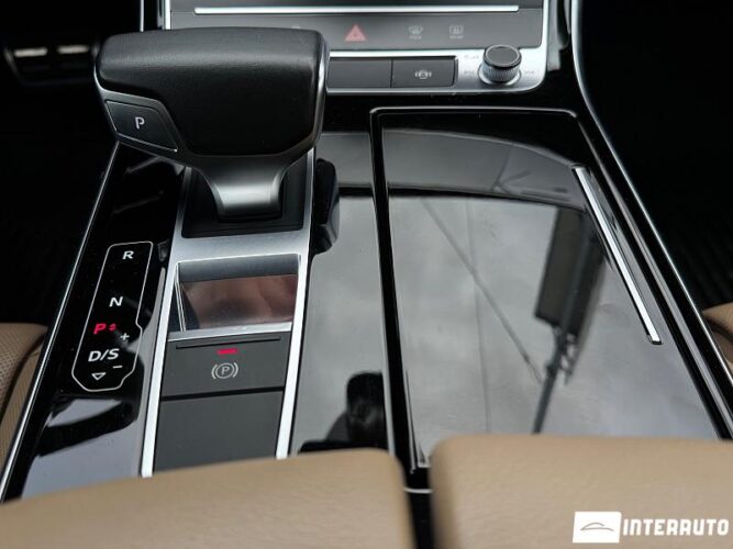 Audi A8 50 interauto-car