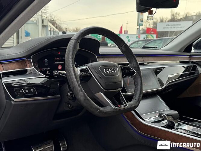Audi A8 44 interauto-car
