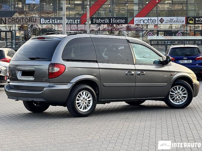 Chrysler Voyager 34 interauto-car