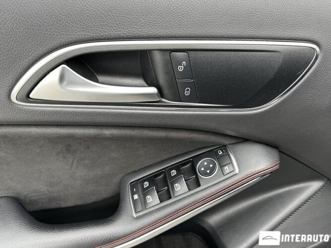 Mercedes GLA 180 42 interauto-car