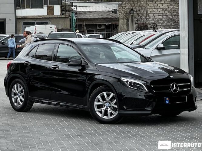 Mercedes GLA 180 32 interauto-car
