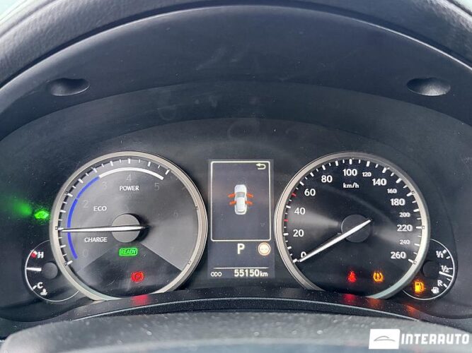 Lexus NX 300H 40 interauto-car